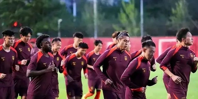 U23国足主力阵容公布，这些年轻球员有望成为未来的国家队核心-第2张图片-www.211178.com_果博福布斯